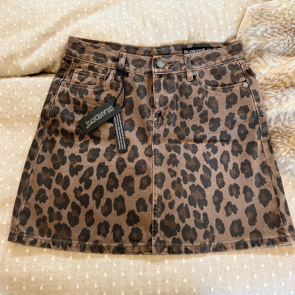 BlankNYC faded leopard mini skirt
